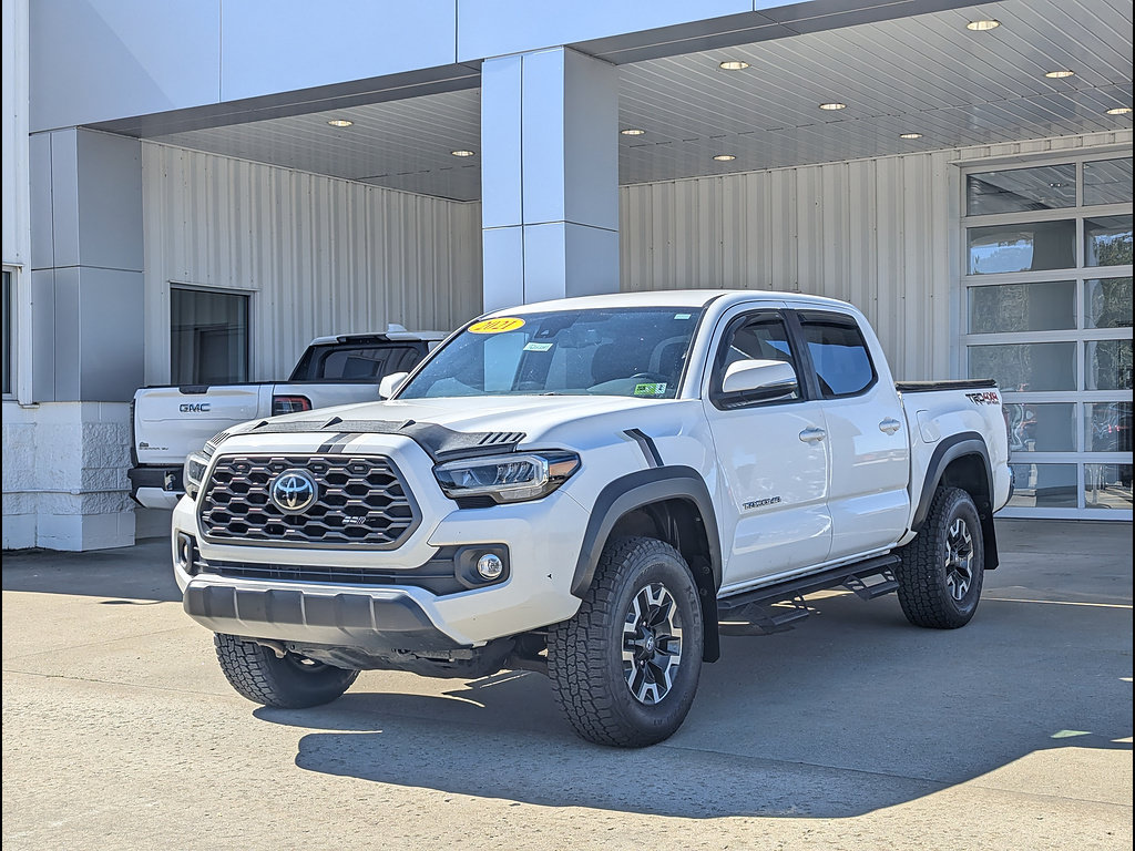 Used 2021 Toyota Tacoma TRD Off-Road AWD/4WD image 1