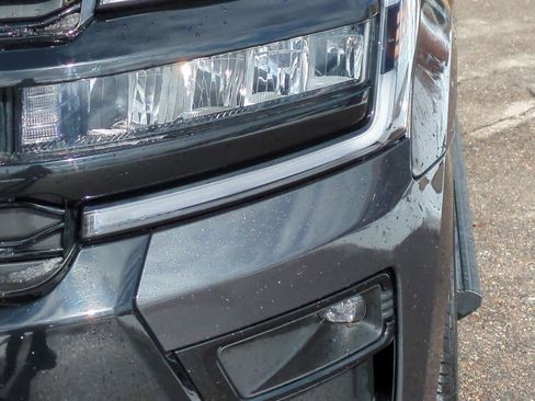 Used 2023 Ford Expedition Max Limited image 11