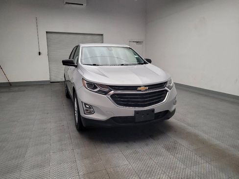Used 2021 Chevrolet Equinox LS FWD image 14