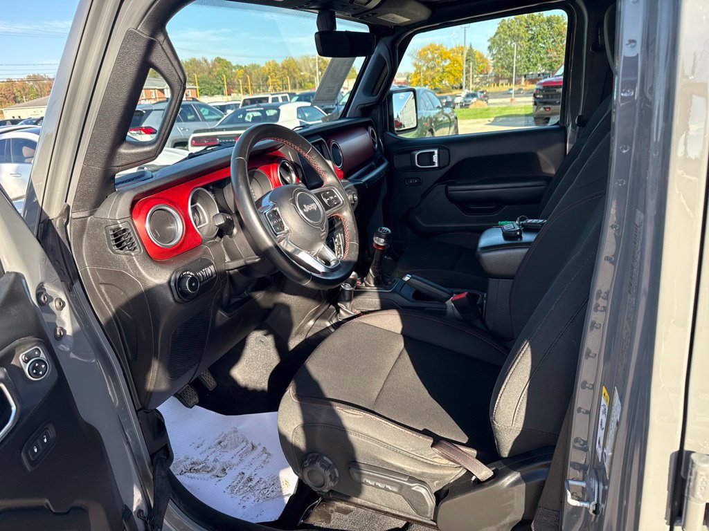 Used 2018 Jeep Wrangler Unlimited Rubicon AWD/4WD image 26
