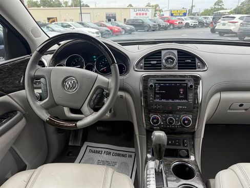 Used 2014 Buick Enclave Leather image 9