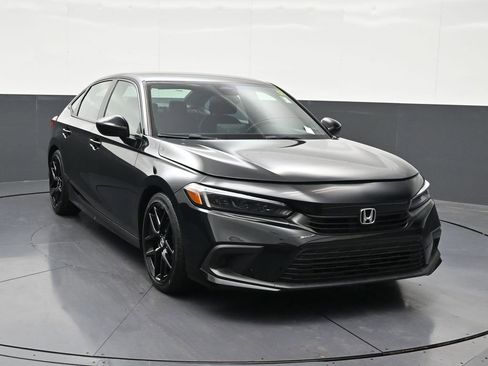 Used 2024 Honda Civic Sport image 7