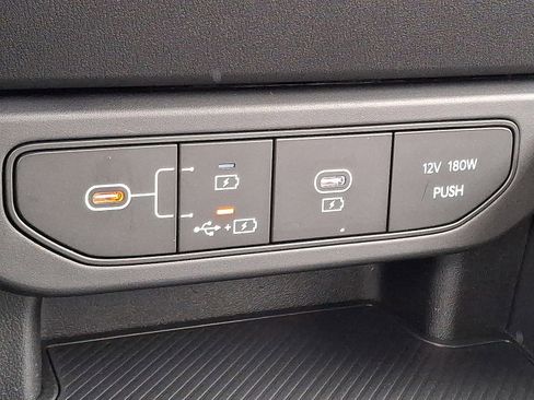 New 2025 Kia K4 LXS image 18