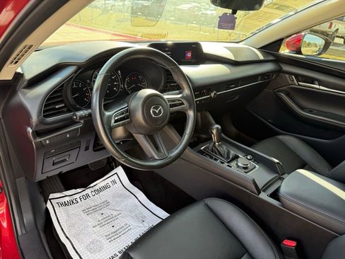 Used 2022 MAZDA MAZDA3 s image 12