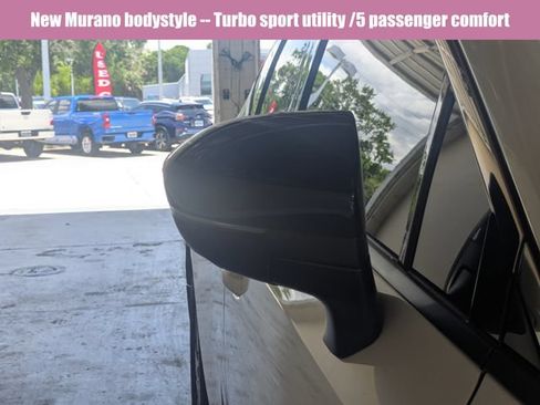 Certified 2025 Nissan Murano SL AWD/4WD image 12
