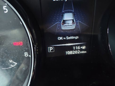 Used 2017 Nissan Rogue SV AWD/4WD image 16