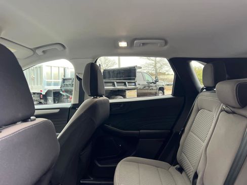 Used 2022 Ford Escape SE w/ Convenience Package image 30