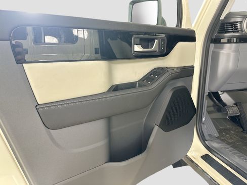 New 2025 INEOS Grenadier Fieldmaster Edition image 17