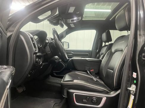 Used 2023 RAM 1500 Laramie AWD/4WD image 16
