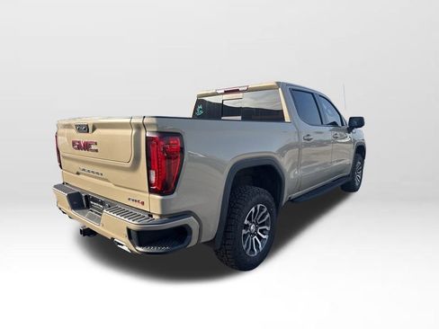 Used 2023 GMC Sierra 1500 AT4 w/ AT4 Premium Package image 4