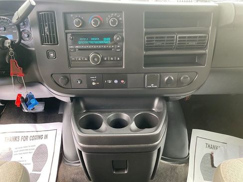 Used 2017 Chevrolet Express 3500 LT w/ LT Preferred Equipment Group image 26