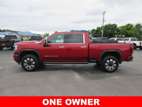 Certified 2024 GMC Sierra 2500 Denali w/ Denali Reserve Package AWD/4WD image 11