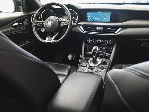 Used 2024 Alfa Romeo Stelvio Ti image 36
