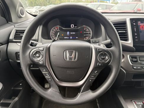 Used 2020 Honda Ridgeline Sport image 14