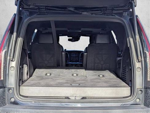 Used 2016 Cadillac Escalade Platinum image 22