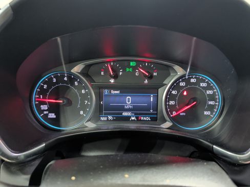 Used 2020 Chevrolet Equinox LT AWD/4WD image 8