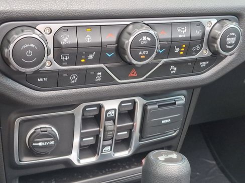 New 2025 Jeep Wrangler Sport S image 10