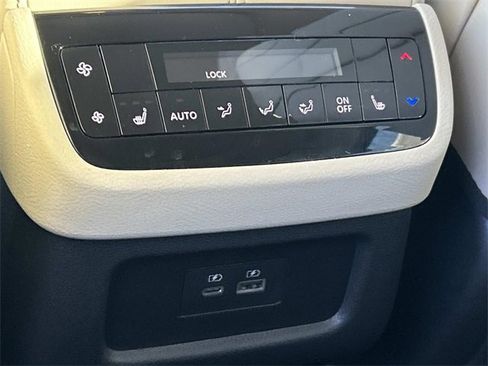 Used 2025 INFINITI QX60 Luxe w/ Cargo Package image 24