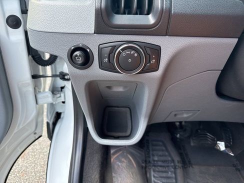 Used 2016 Ford Transit 350 XLT image 23