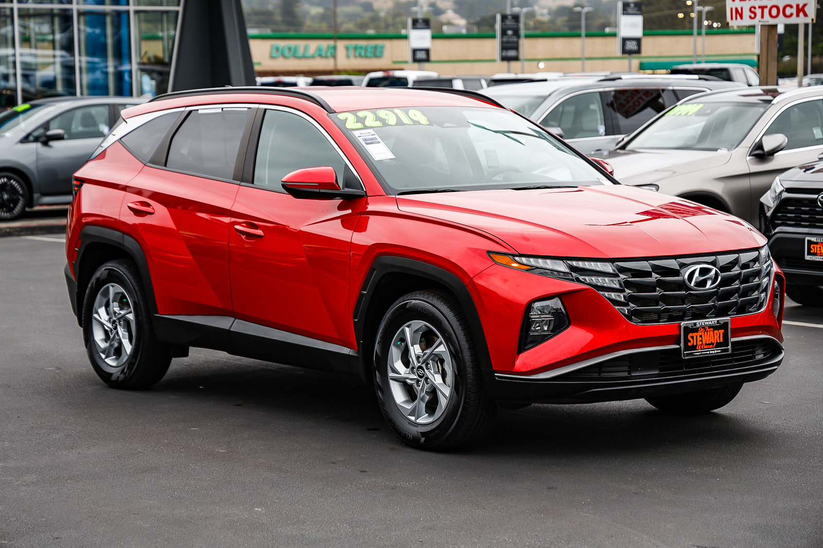 Used 2023 Hyundai Tucson SEL w/ Cargo Package AWD/4WD image 18