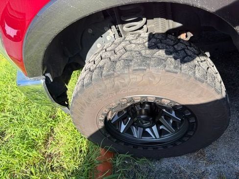 Used 2019 Ford F250 4x4 Crew Cab Super Duty image 5