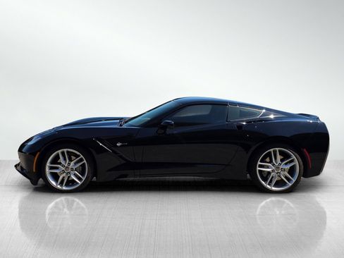 Used 2019 Chevrolet Corvette Stingray image 4