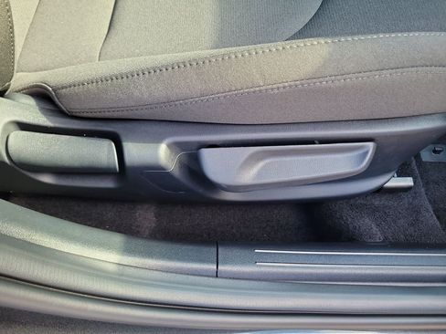 New 2026 Kia K4 FWD image 9