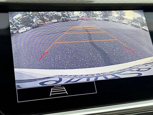 Used 2022 Buick Encore GX Preferred w/ Sport Touring Package image 27