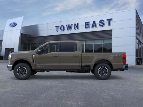 New 2026 Ford F250 Lariat AWD/4WD image 12