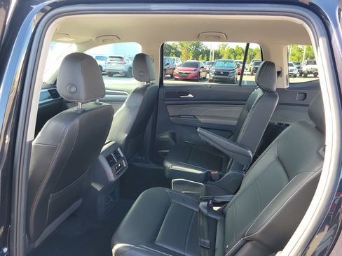 Used 2023 Volkswagen Atlas SE FWD image 27