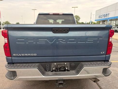 Used 2024 Chevrolet Silverado 2500 LT AWD/4WD image 6