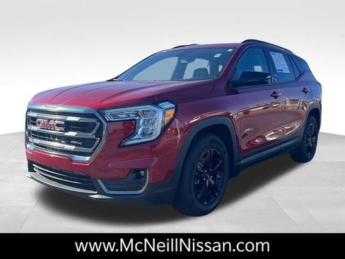 Used 2022 GMC Terrain AT4 w/ Infotainment Package II image 3