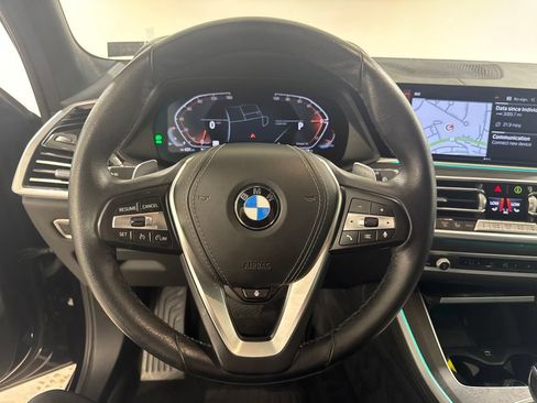 Used 2023 BMW X5 xDrive40i w/ Premium Package AWD/4WD image 11