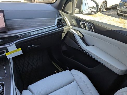 New 2026 BMW X5 xDrive40i w/ Climate Comfort Package image 18
