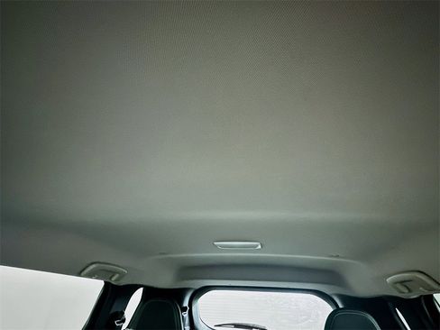 Used 2024 Mitsubishi Outlander ES image 20