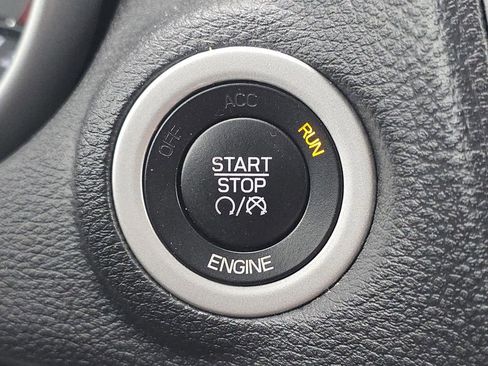 Used 2016 Dodge Journey SXT w/ Comfort/Convenience Group image 29