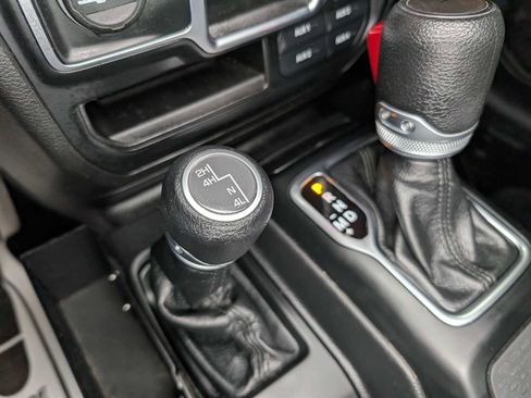 Used 2023 Jeep Gladiator Sport w/ Trailer Tow Package image 32