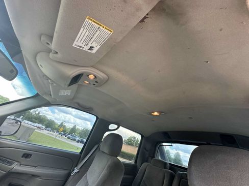 Used 2006 Chevrolet Avalanche LS RWD image 20
