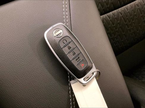 New 2026 Nissan Sentra SV w/ SV Convenience Package image 30