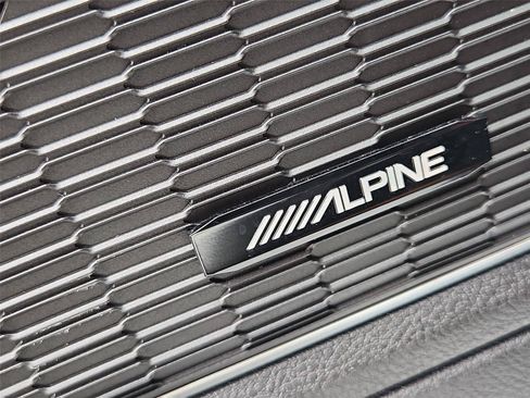 Used 2025 Jeep Grand Cherokee Summit AWD/4WD image 25