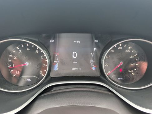 Used 2019 Jeep Compass Latitude w/ Popular Equipment Group AWD/4WD image 12