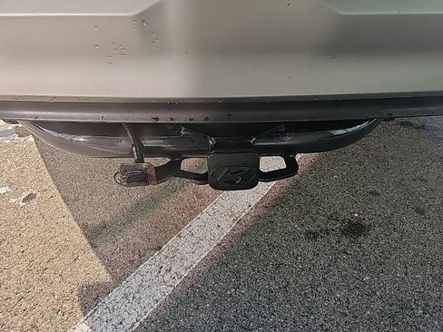 Used 2020 Hyundai Santa Fe SEL w/ Convenience Package image 32