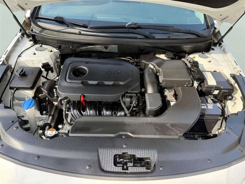 Used 2015 Hyundai Sonata Sport w/ Option Group 04 FWD image 20