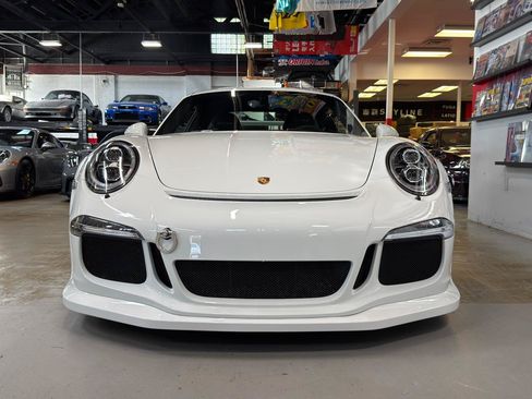 Used 2016 Porsche 911 GT3 RS RWD image 2