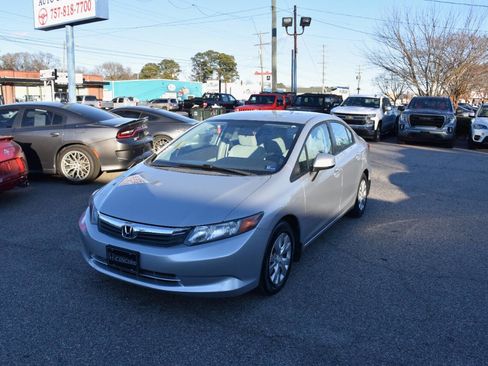Used 2012 Honda Civic LX image 2