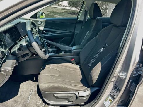 Certified 2023 Hyundai Elantra SEL w/ Convenience Package FWD image 26