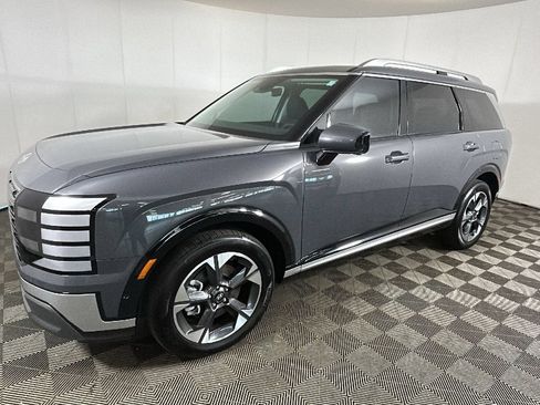 Used 2026 Hyundai Palisade Limited AWD/4WD image 8