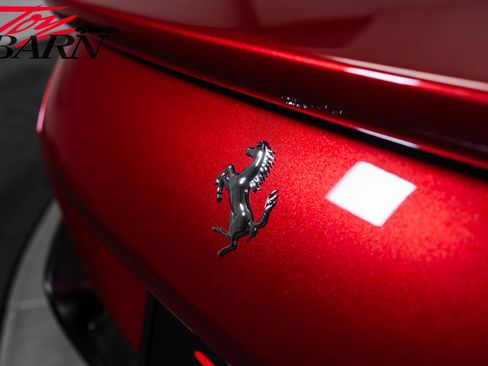 Used 2022 Ferrari Roma RWD image 11