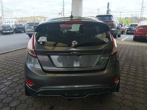 Used 2019 Ford Fiesta ST FWD image 7