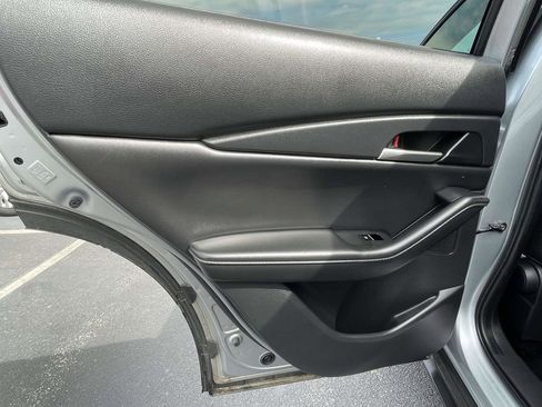 Used 2021 MAZDA CX-30 AWD 2.5 S w/ Select Package image 17